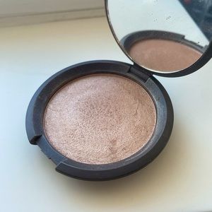 Becca Highlighter Opal